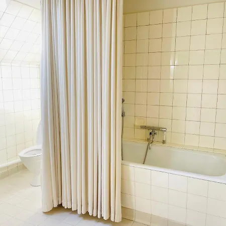 Aday - City Center - Charming Double Gasthof Frederikshavn