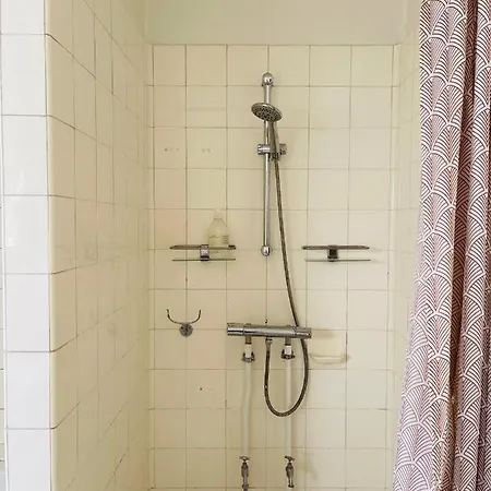 Aday - City Center - Charming Double Gasthof Frederikshavn