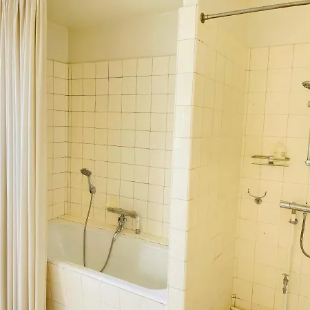 Aday - City Center - Charming Double Gasthof Frederikshavn